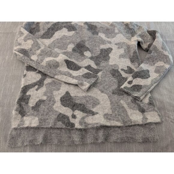 Athleta Womens Gray Camouflage Sweater Alpaca Wool Blend Long Sleeve Crewneck M - Picture 4 of 11